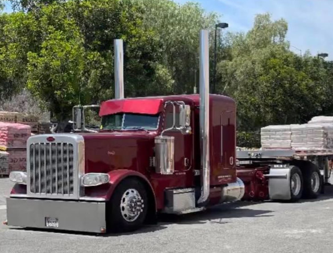 Peterbilt 379 & 389 Flat Top Stack Kits - 6-inch 7-inch and 8-inch