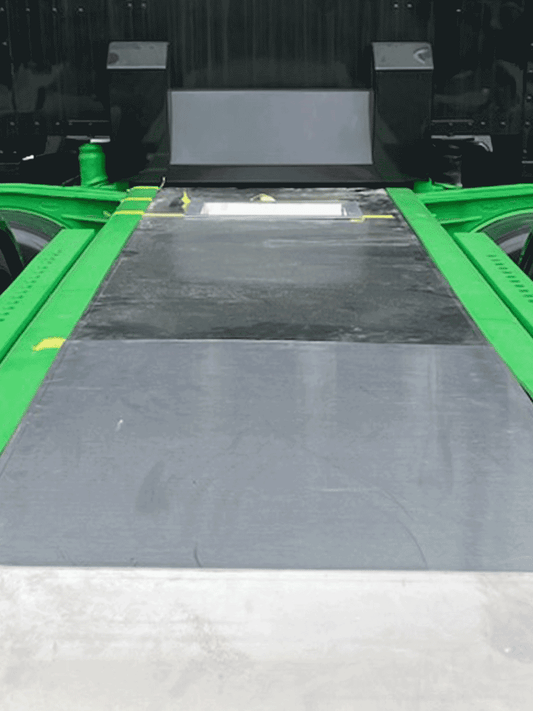 Smooth Aluminum Decking for Peterbilt, Freightliner, and Kenworth